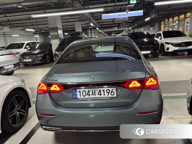 Mercedes-Benz E-Class W214 2025 Синий нефрит из Кореи, фото 4