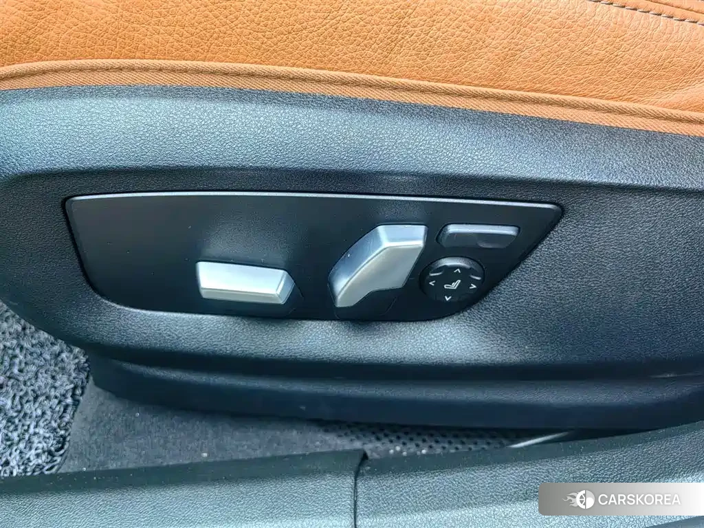 BMW 6 series GT id 4589242 из Китая 12