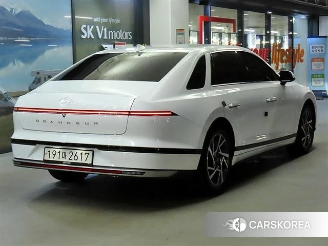 Hyundai Grandeur (GN7) id 4871133 из Кореи 14