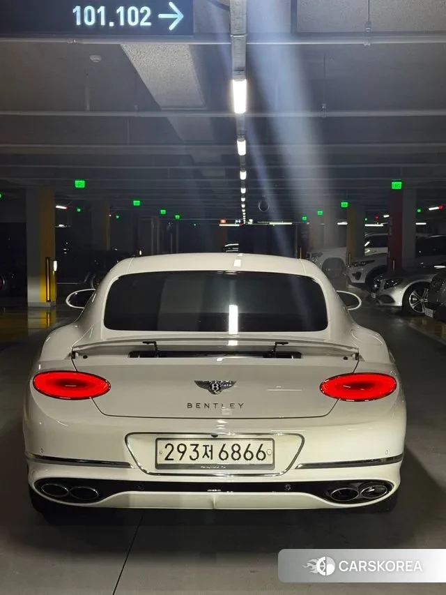 Bentley Continental GT 3rd Generation 2021 Белый из Кореи, фото 4