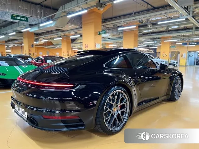 Porsche 911(992) id 2961215 из Кореи 14