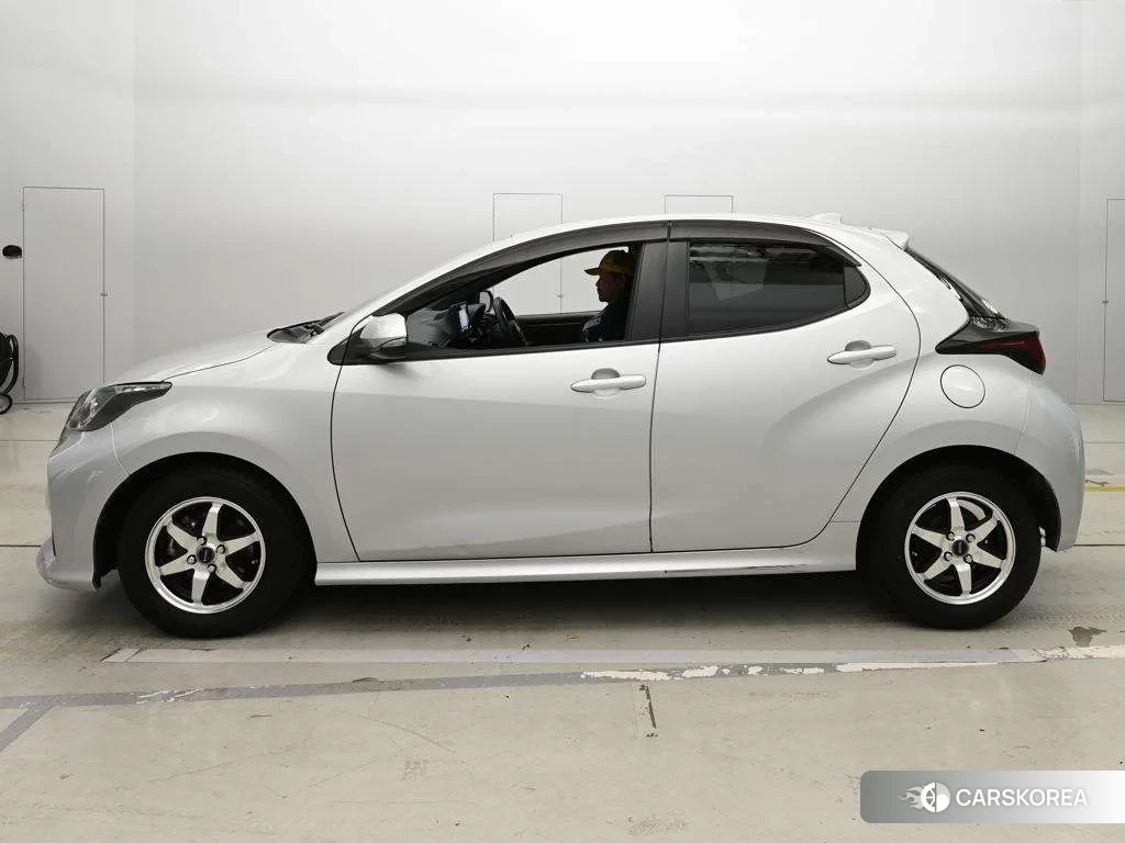 Toyota Yaris 2020 из Японии, фото 4