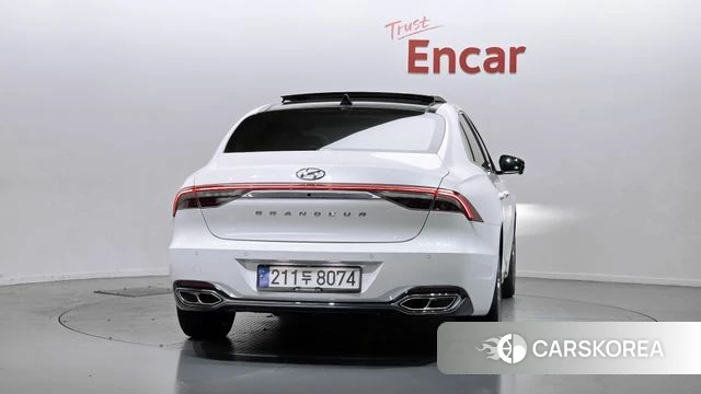 Hyundai The New Grandeur IG id 3910437 из Кореи 14