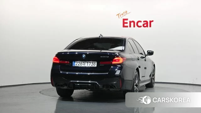 BMW 5 Series (G30) id 4308609 из Кореи 32