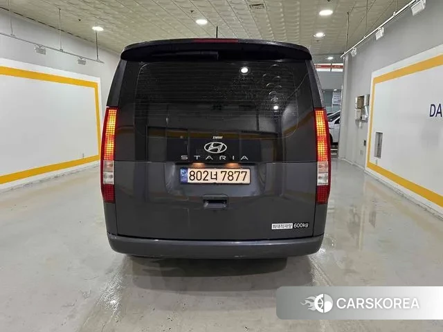 Hyundai Staria id 2939422 из Кореи 14