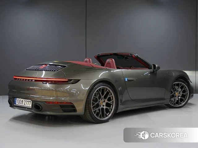 Porsche 911(992) id 4264282 из Кореи 14