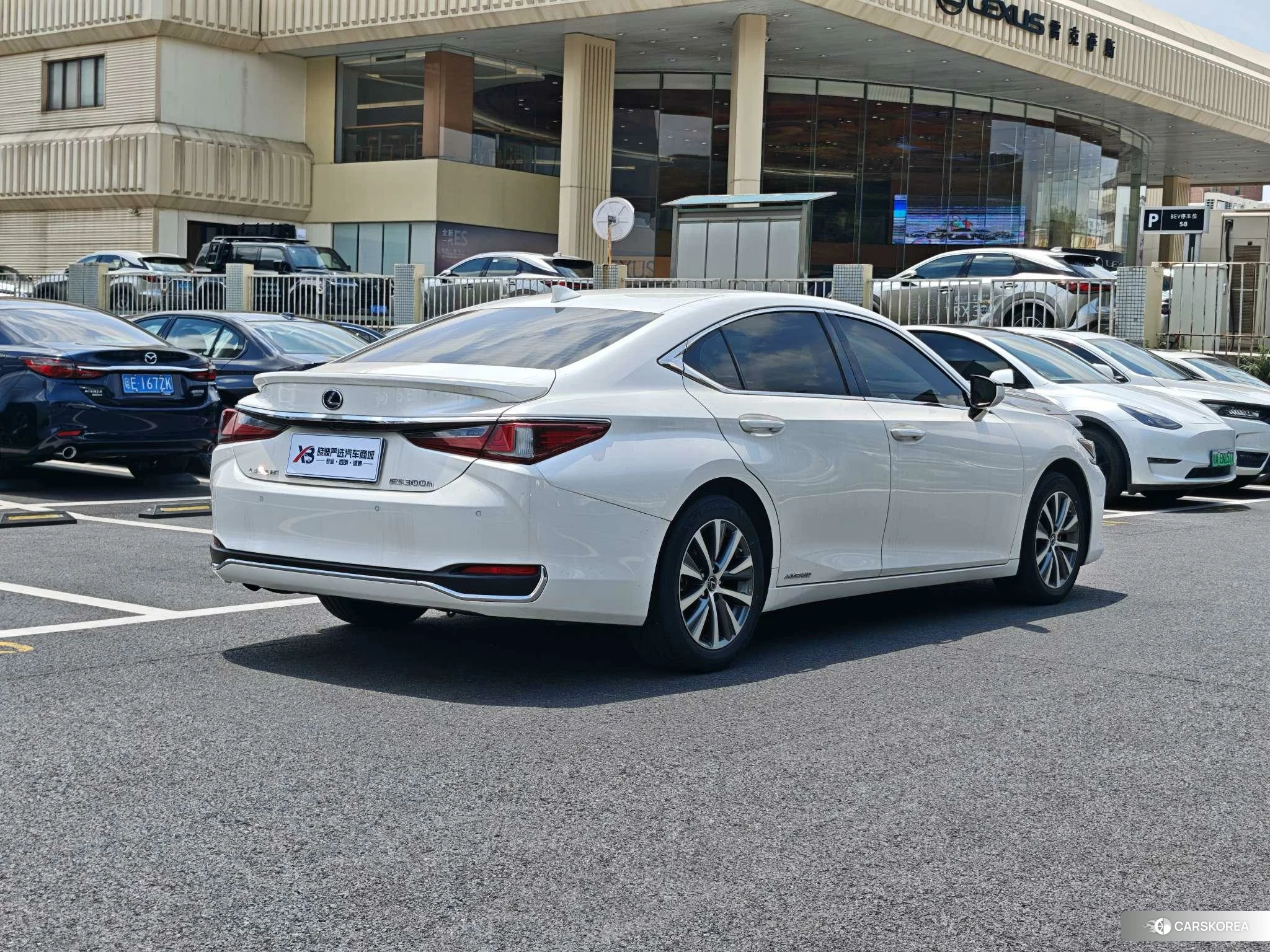 Lexus ES 2019 Белый из Китая, фото 4