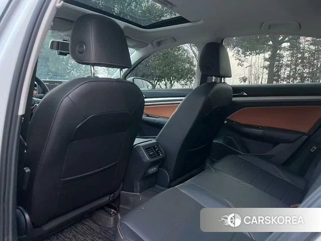 Volkswagen Bora 2024 Белый из Китая, фото 4