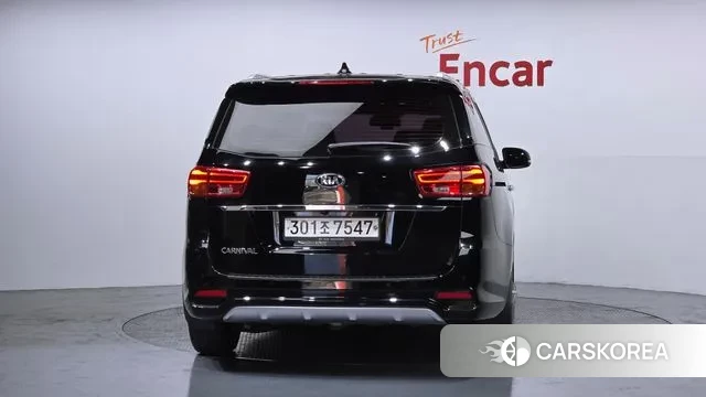 Kia The New Carnival id 3687486 из Кореи 14