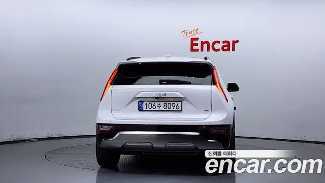 Kia Di Ol Nu Niro id 2737842 из Кореи 14