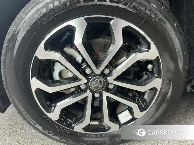 Toyota Fenglanda id 4220898 из Китая 13