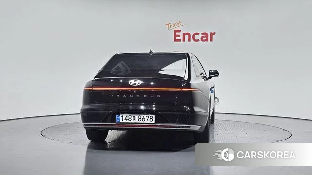 Hyundai Grandeur (GN7) id 3877469 из Кореи 14