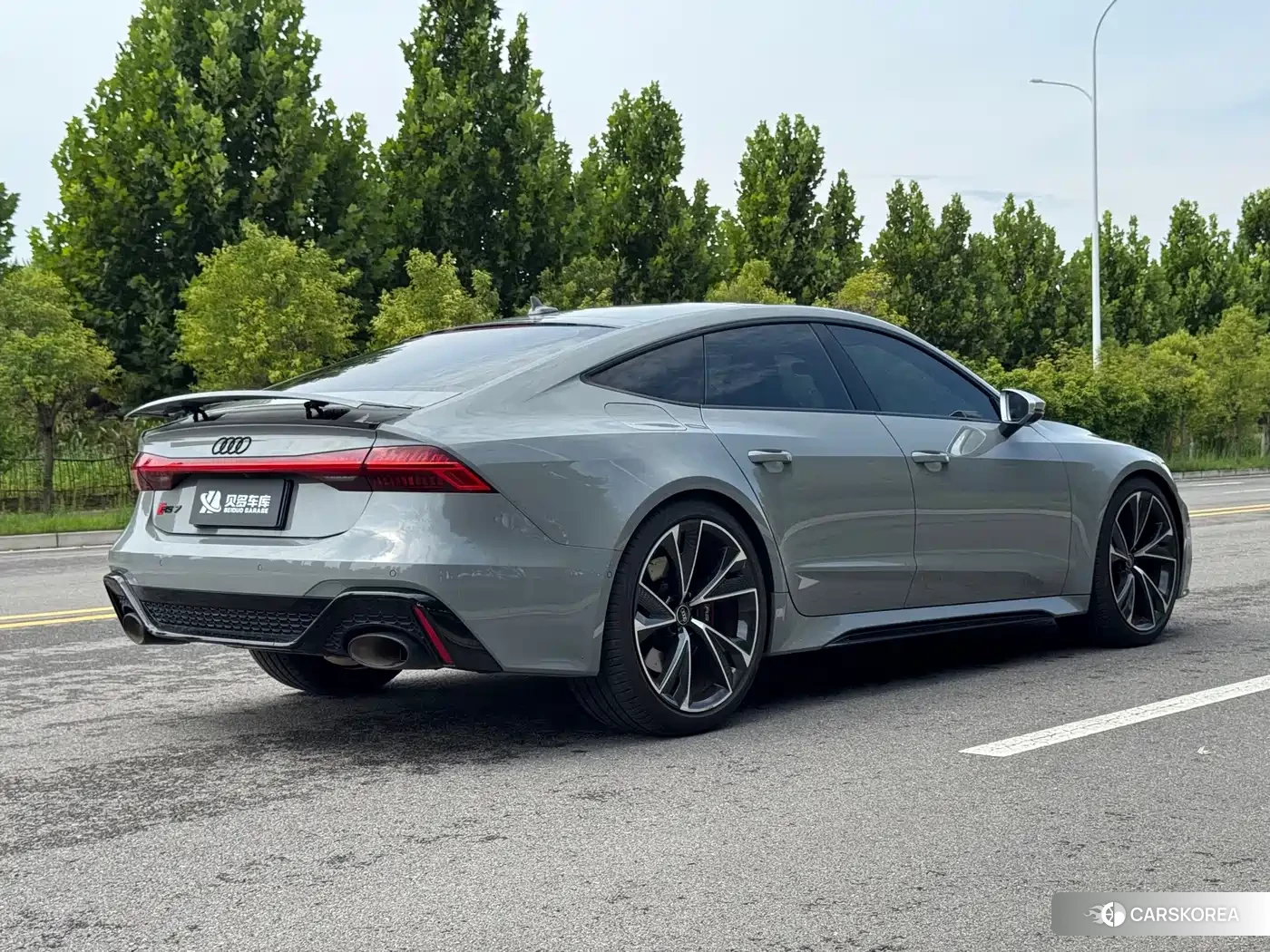 Audi RS 7 id 4628257 из Китая 15