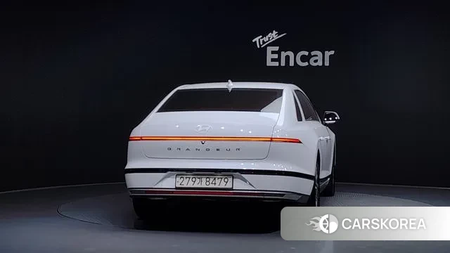 Hyundai Grandeur (GN7) id 3517646 из Кореи 14