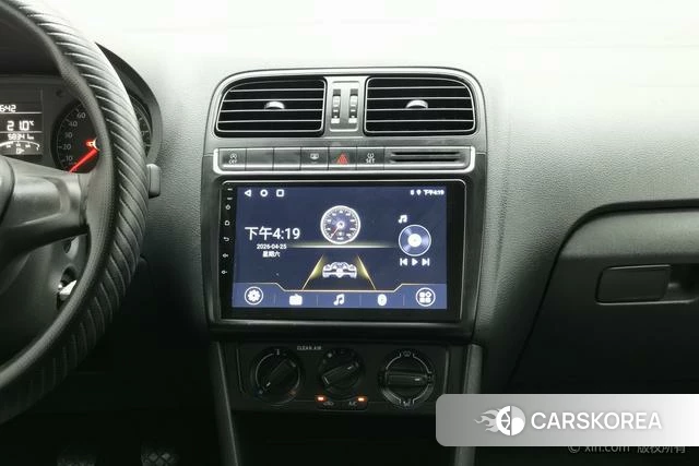 Volkswagen Polo id 4210598 из Китая 18