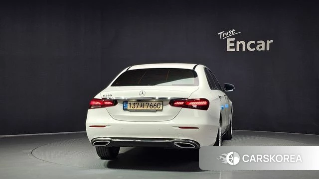 Mercedes-Benz E-Class W213 id 4716535 из Кореи 29