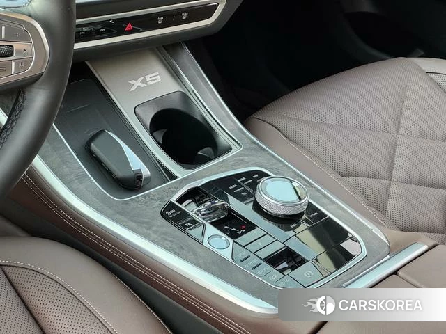 BMW X5 id 4265429 из Китая 8