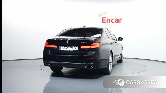 BMW 5 Series (G30) id 3954548 из Кореи 14