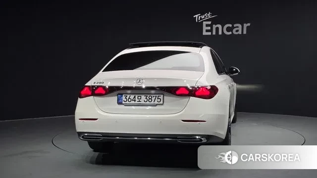 Mercedes-Benz E-Class W214 id 3745185 из Кореи 14