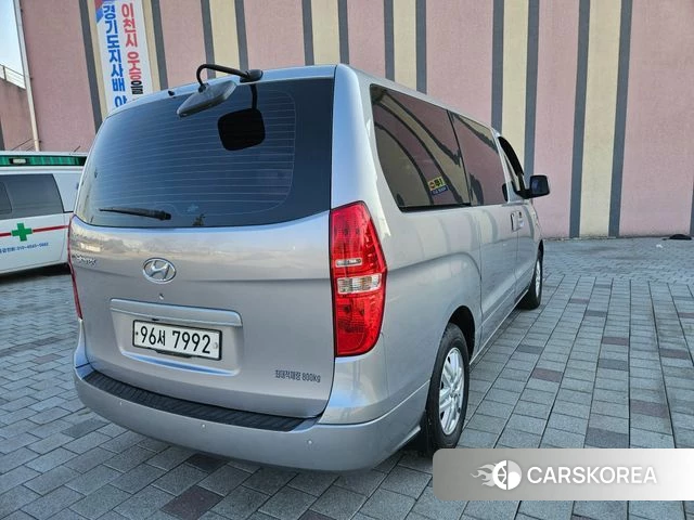 Hyundai The New Grand Starex id 3935989 из Кореи 14