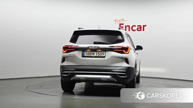 Kia Seltos id 4835459 из Кореи 31