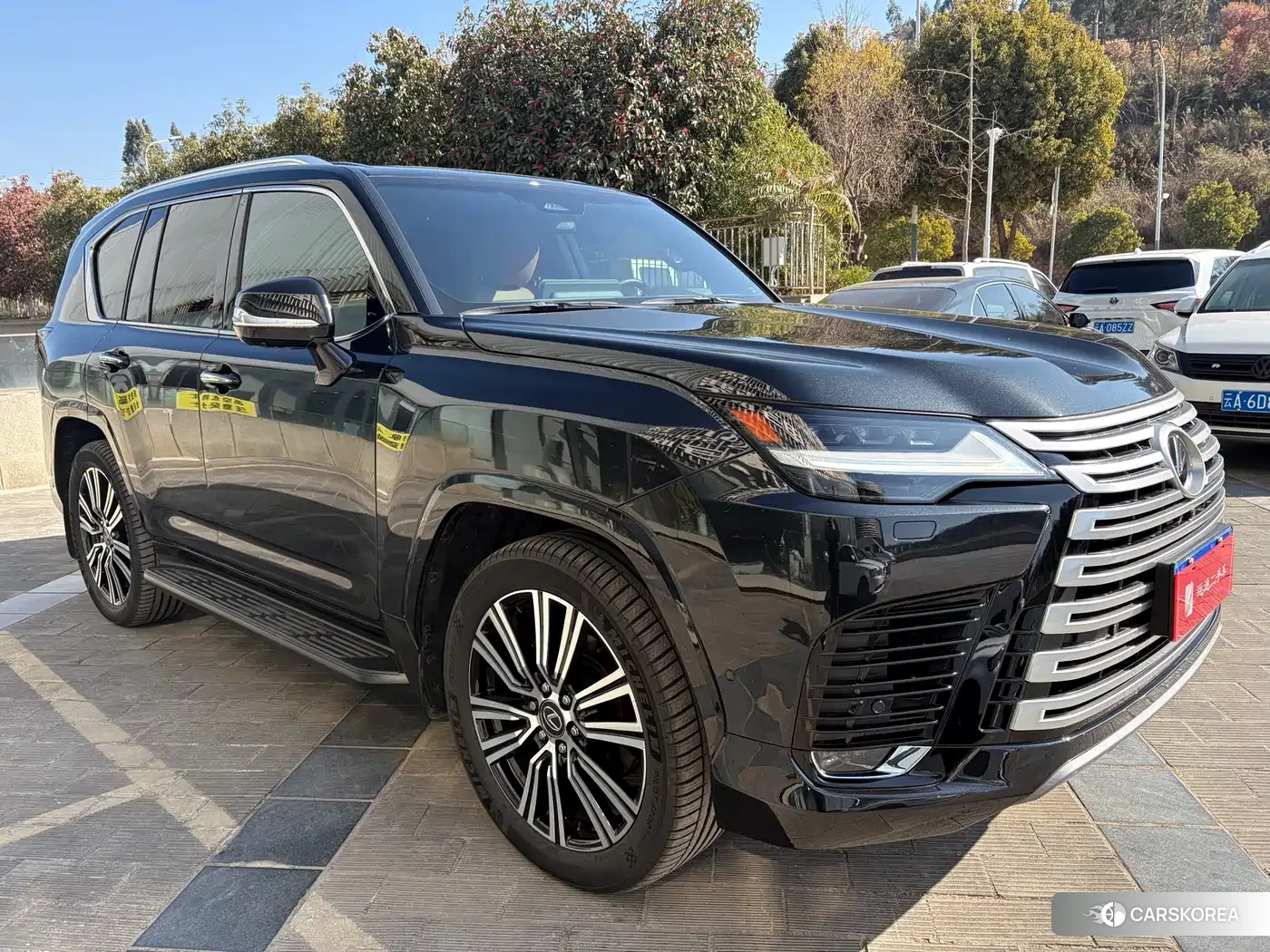 Lexus LX id 4515464 из Китая 22