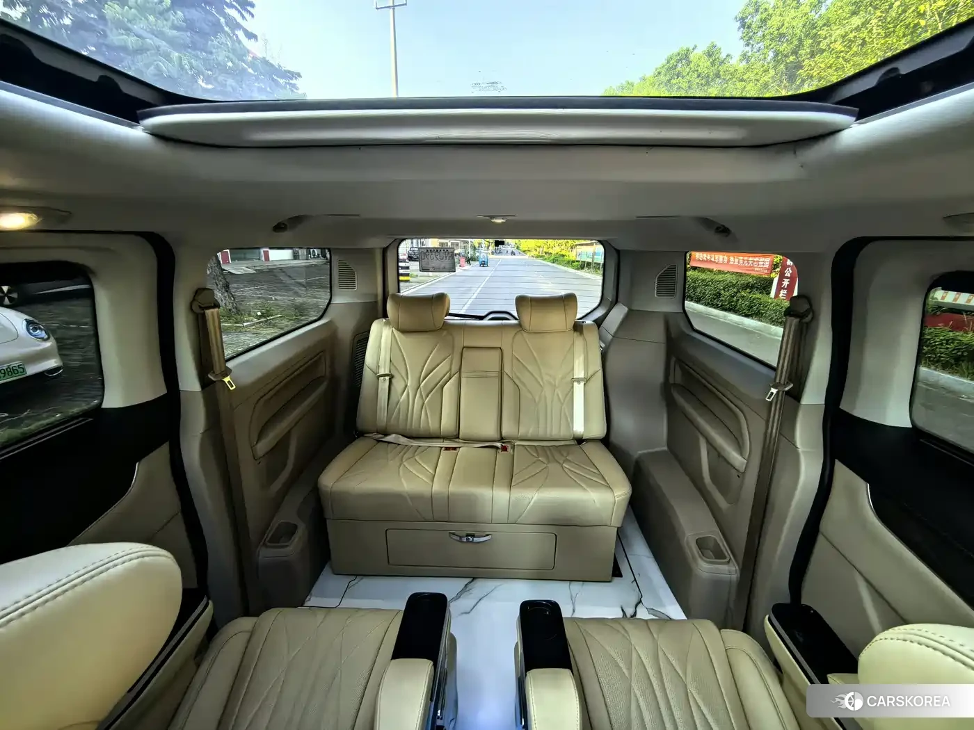 Ford Tourneo id 4622744 из Китая 13