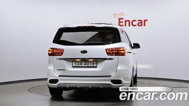 Kia The New Carnival id 2658878 из Кореи 14