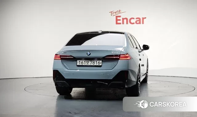 BMW 5 Series (G60) id 2930105 из Кореи 14