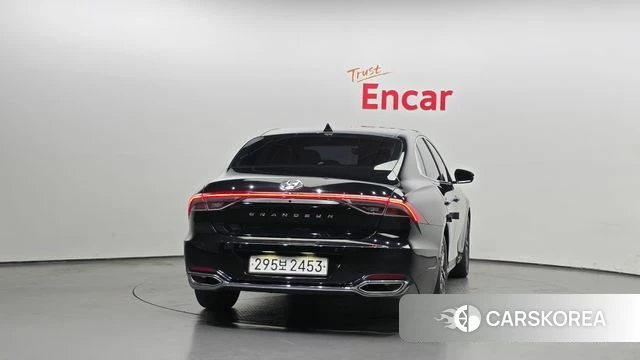 Hyundai The New Grandeur IG id 4518185 из Кореи 24