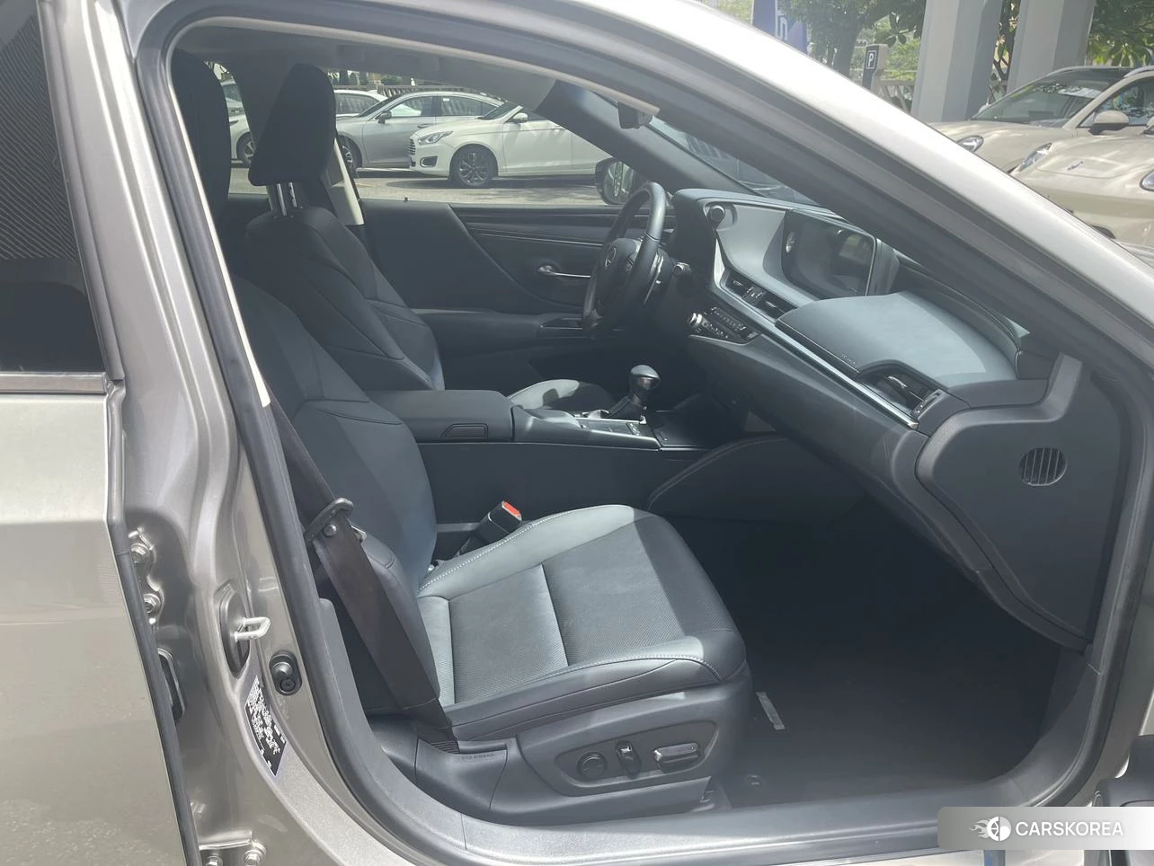 Lexus ES id 4479818 из Китая 12