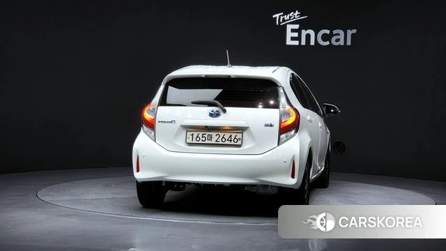 Toyota Prius C id 3912029 из Кореи 14
