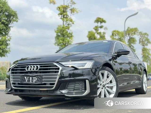 Audi A6L 2022 Черный из Китая, фото 4