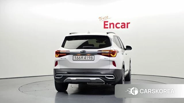 Kia Seltos id 4325113 из Кореи 14