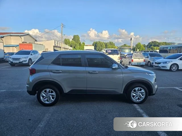 Hyundai Venue id 3098215 из Кореи 14