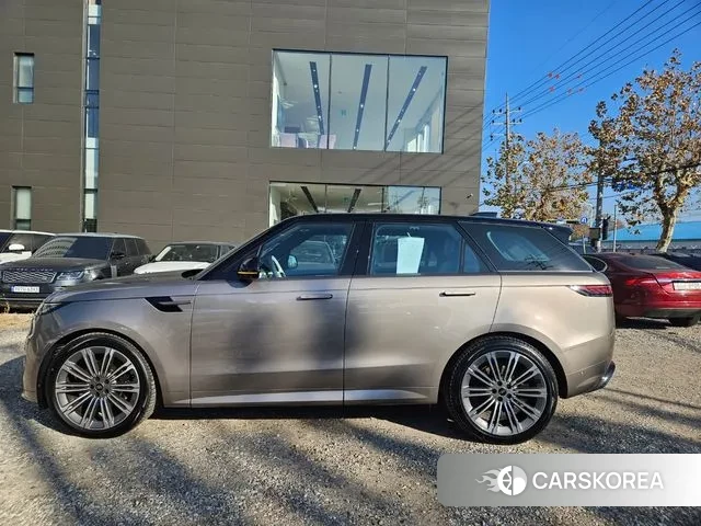 Land Rover Range Rover Sport 3rd Generation 2023 Золотой из Кореи, фото 4