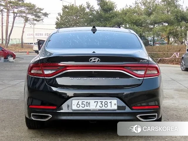 Hyundai Grandeur IG id 3687742 из Кореи 14
