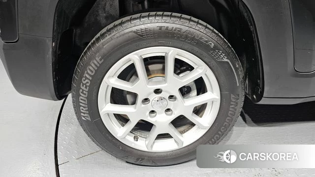 Jeep Renegade id 4562272 из Кореи 26