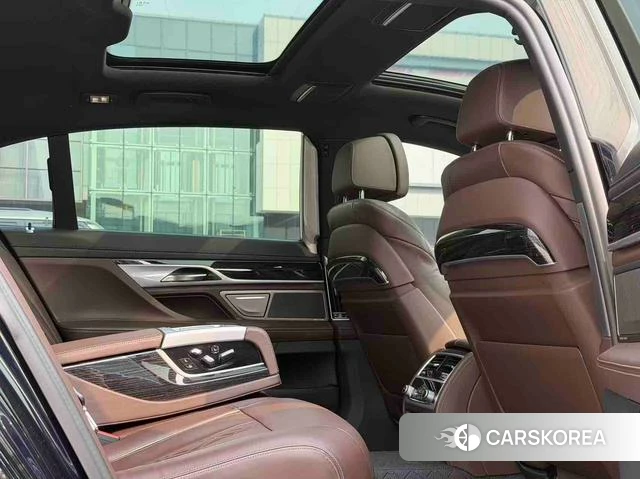 BMW 7 series id 4278136 из Китая 10