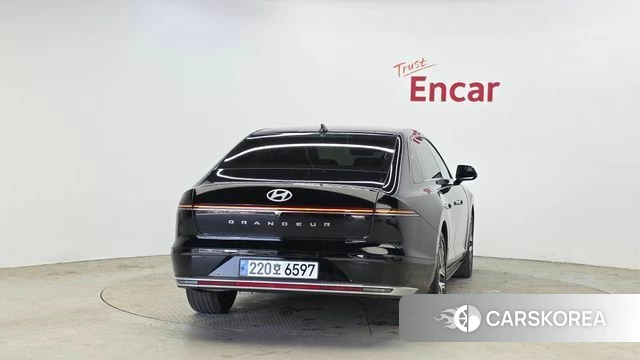 Hyundai Grandeur (GN7) id 4281037 из Кореи 25