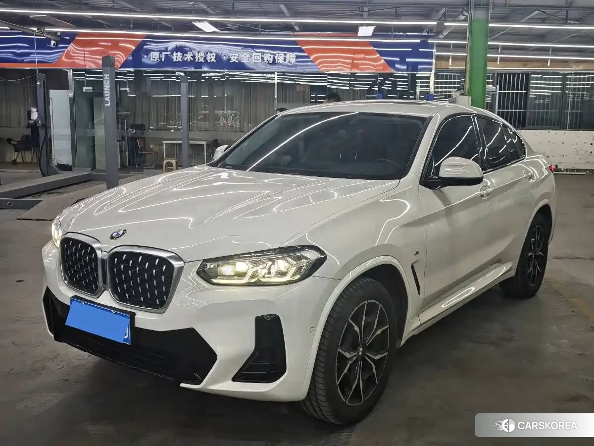 BMW X4 2022 Белый из Китая, фото 4