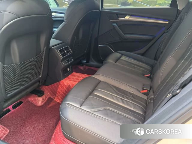 Audi Q5L id 4215606 из Китая 7