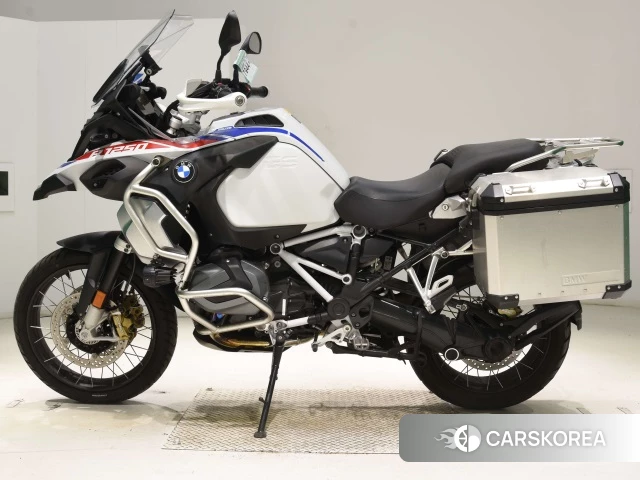 BMW R1250GS ADVENTURE 2021 из Японии