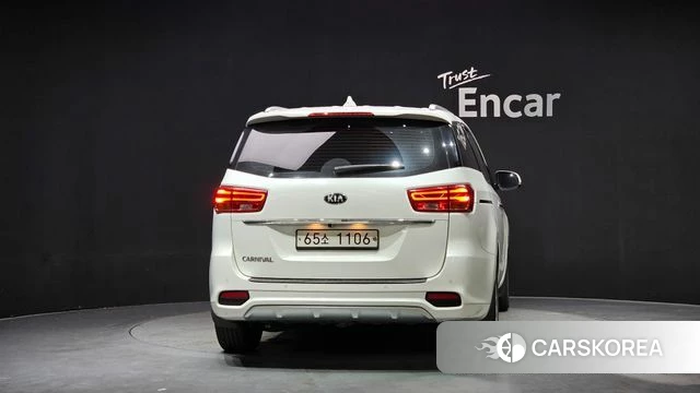 Kia The New Carnival id 3937142 из Кореи 14