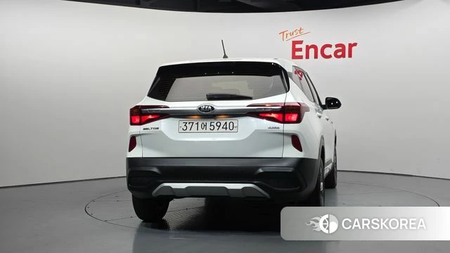 Kia Seltos id 4632022 из Кореи 14
