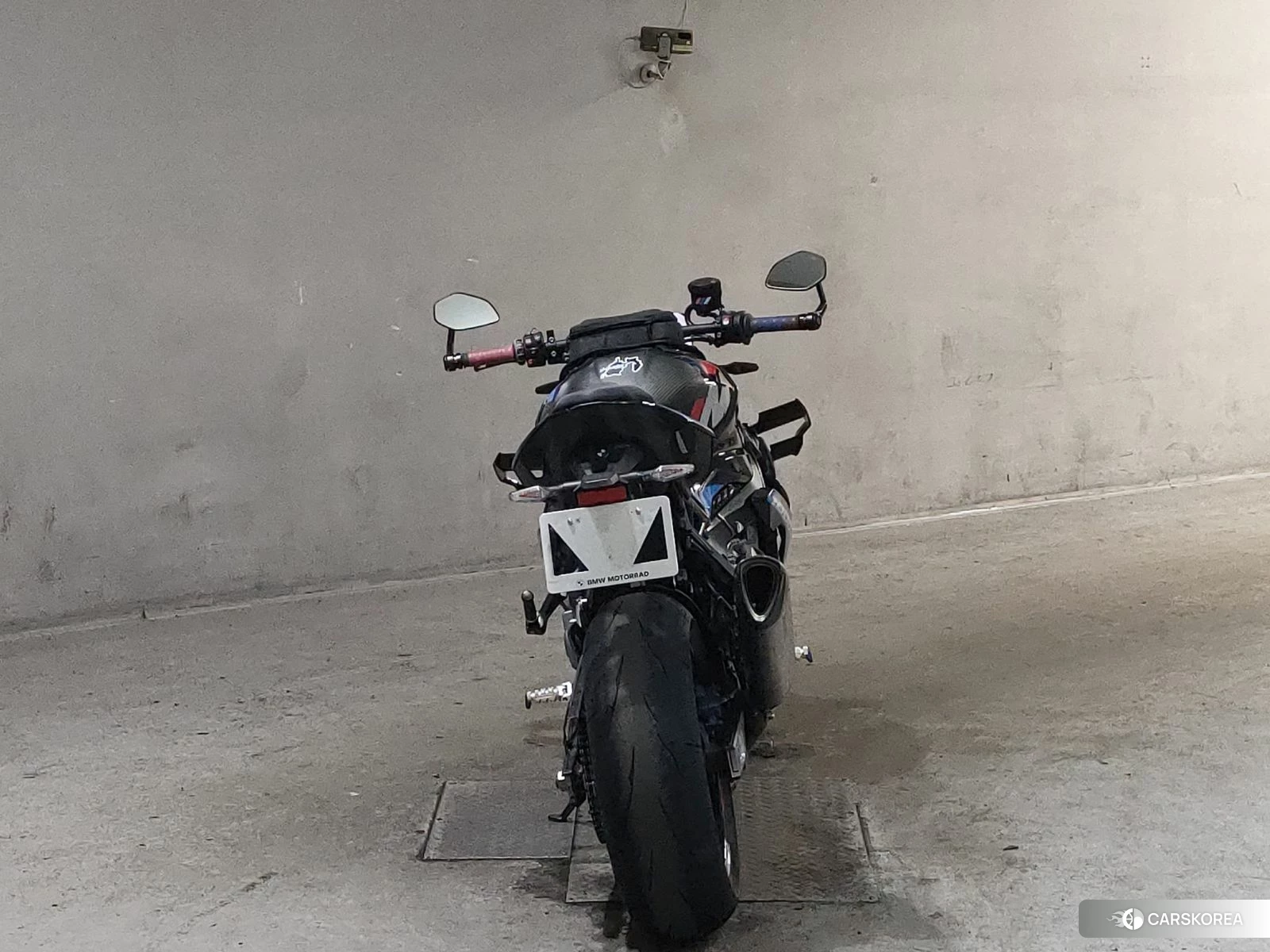 BMW M1000R 2023 из Японии, фото 3
