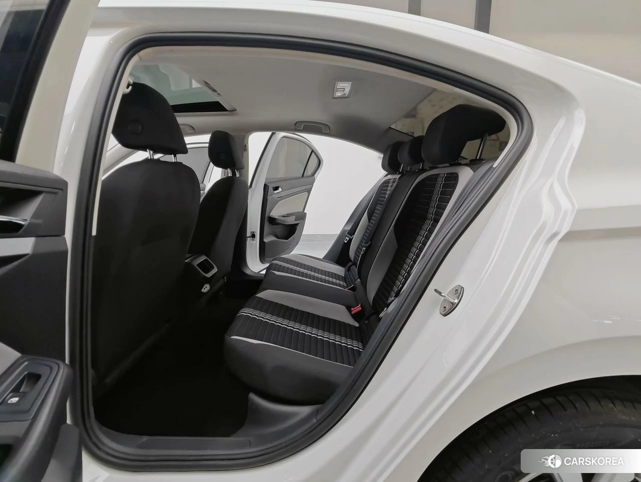Volkswagen Bora id 4514876 из Китая 13
