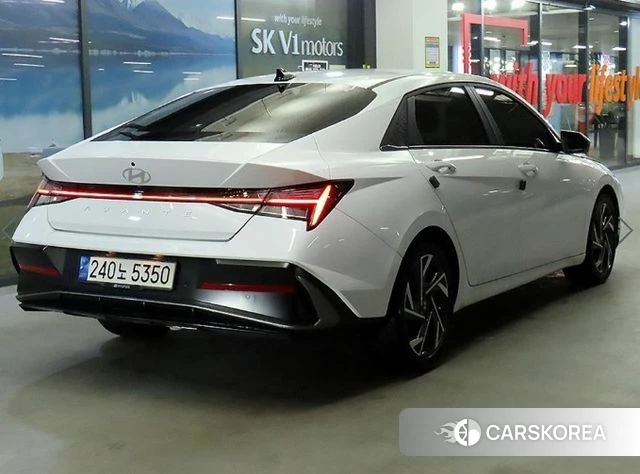 Hyundai The New Avante (CN7) id 3856437 из Кореи 14