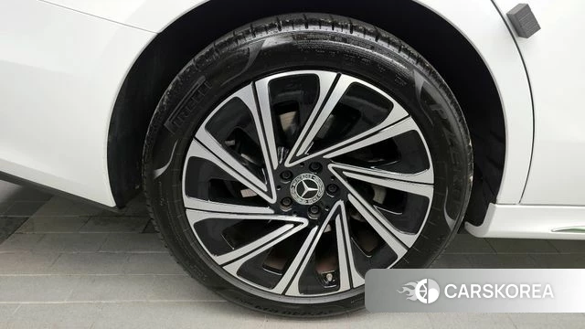 Mercedes-Benz E-Class W214 id 3876532 из Кореи 14