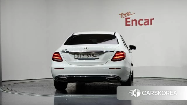 Mercedes-Benz E-Class W213 id 4285904 из Кореи 14